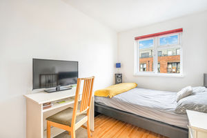 Photo 16- click for photo gallery